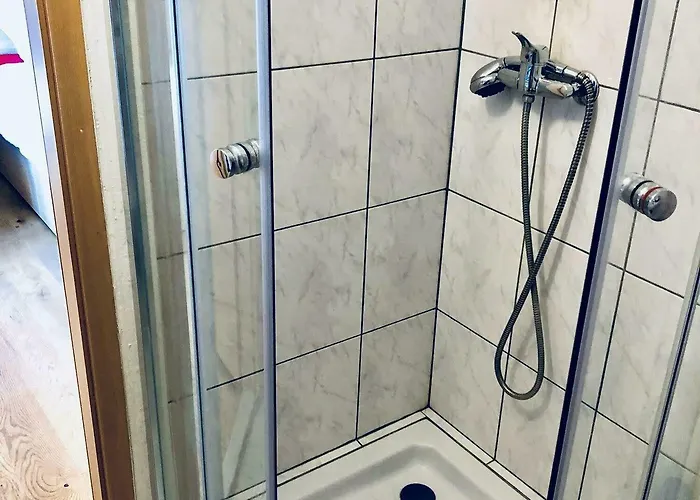 ليندا بيت ريفي
